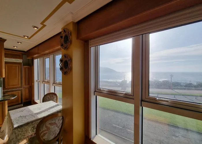 Vibes Coruna-mirando Al Mar 아 코루냐